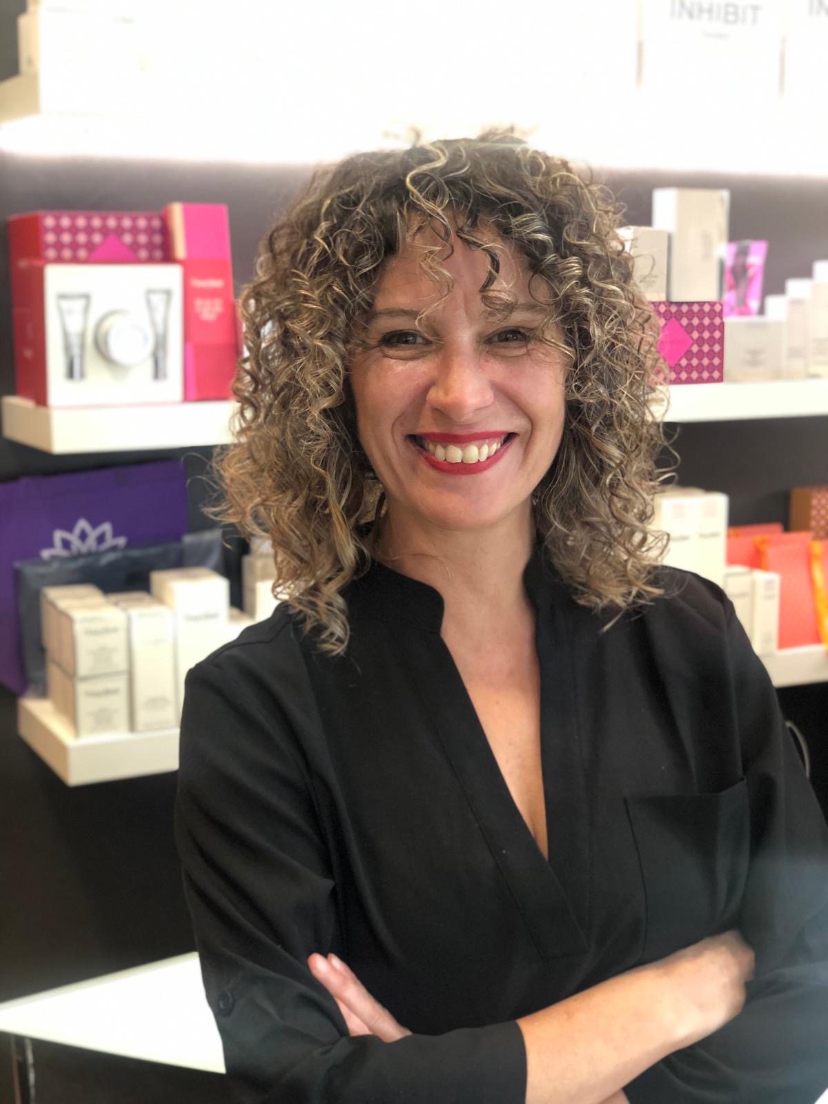 Susana — Esteticista en Llumnova